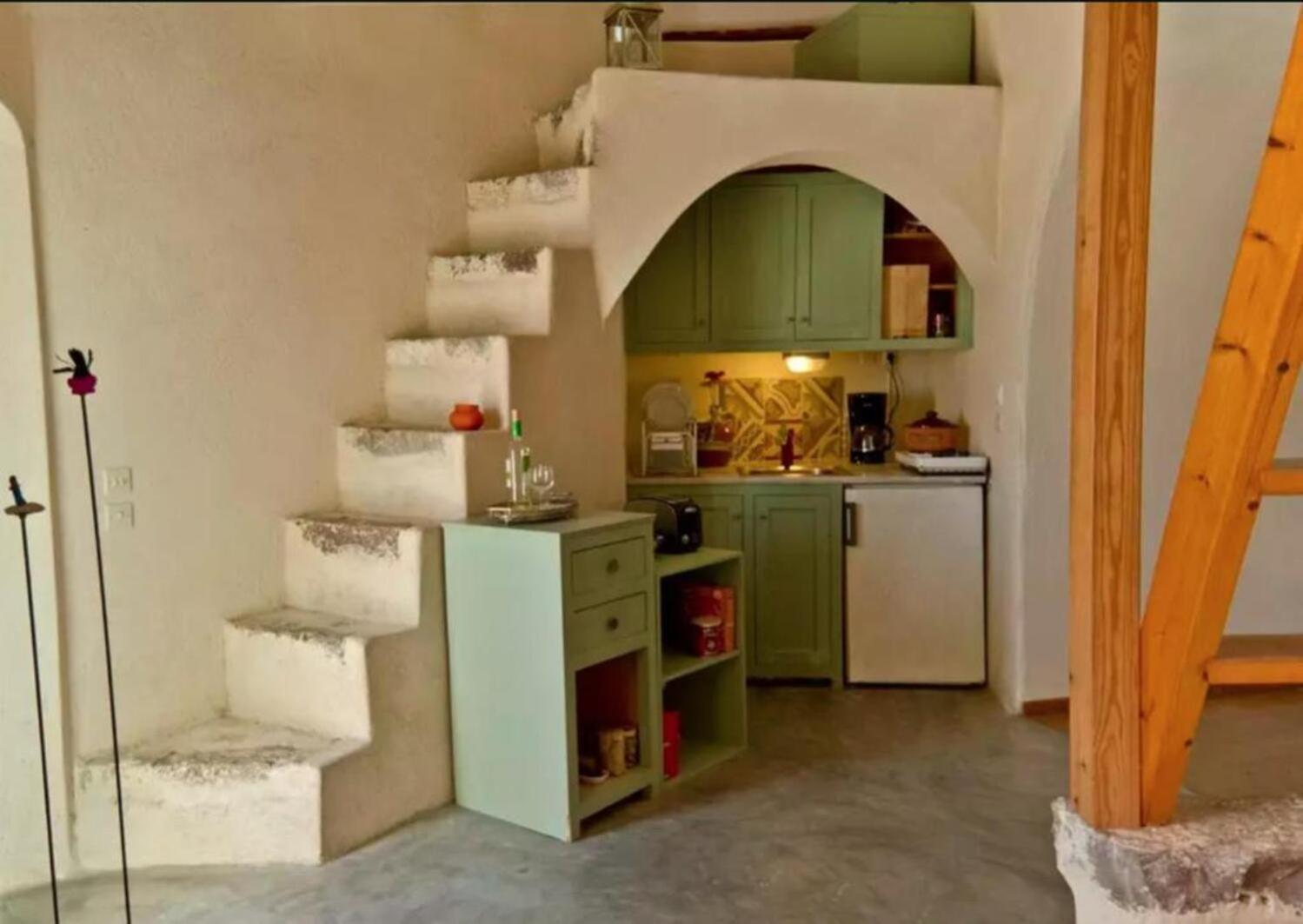 Apartamento Hanging At The Top Of The World Oia  Exterior foto